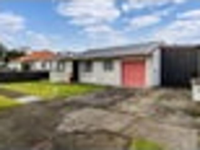 Townhouse for sale in Milson