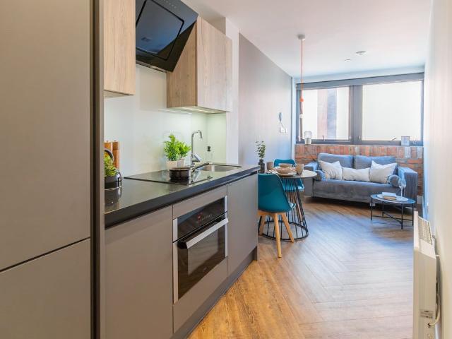 Apartment for rent in City Centre, Salford
