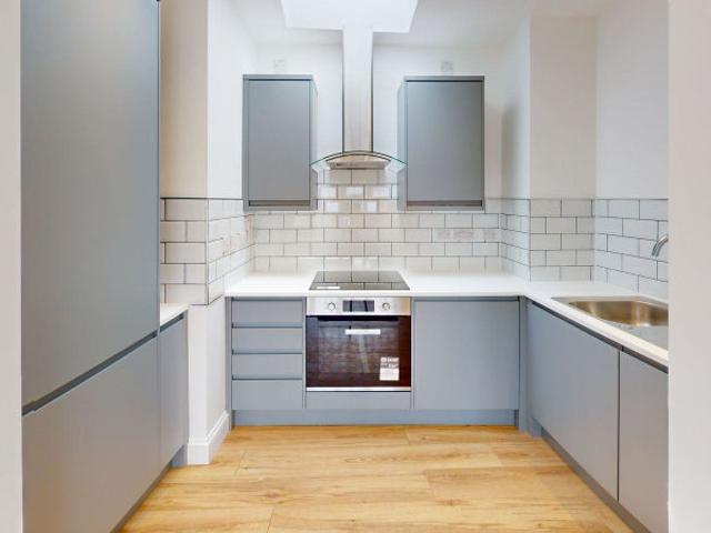 Apartment for rent in Friern Barnet, Greater London