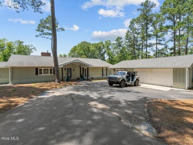 House for sale in Aberdeen, North Carolina