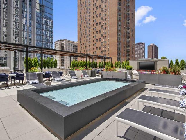 Apartment for rent in Chicago Park, Illinois