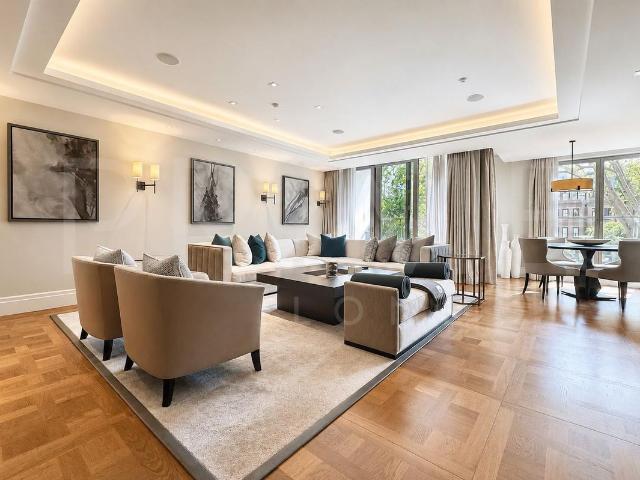 Apartment for rent in Belgravia, Greater London