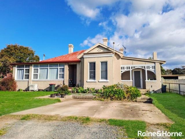 Flat for sale in Maimuru, New South Wales