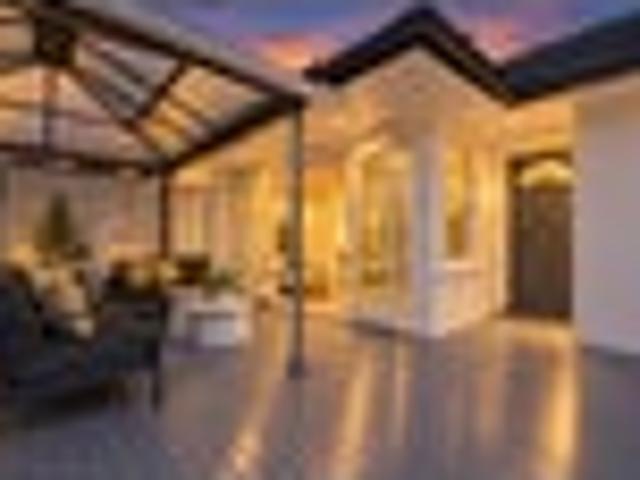 House for sale in Blockhouse Bay, Oroua County