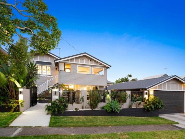 House for sale in Coorparoo, Greater Brisbane