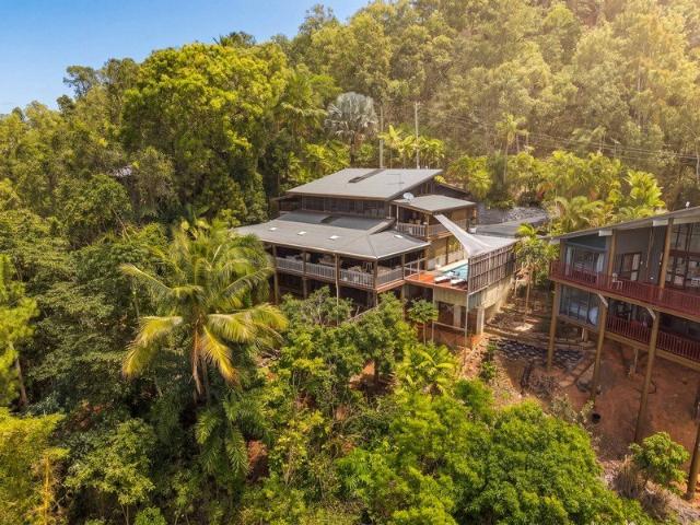 House for sale in Smithfield, Cairns Regional