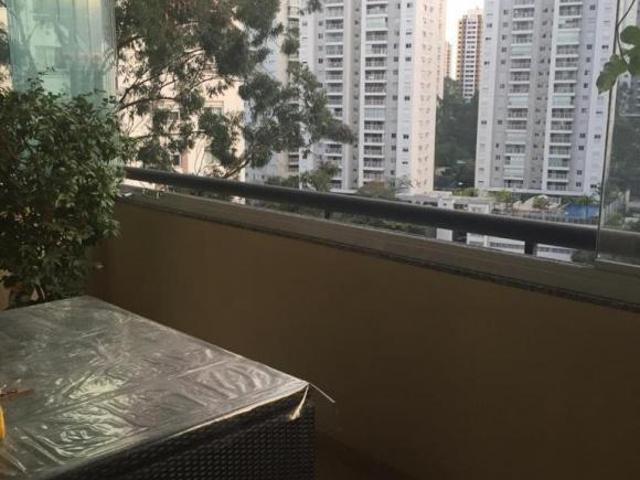 Apartamento venda em Região Imediata de São Paulo, Região Metropolitana de São Paulo