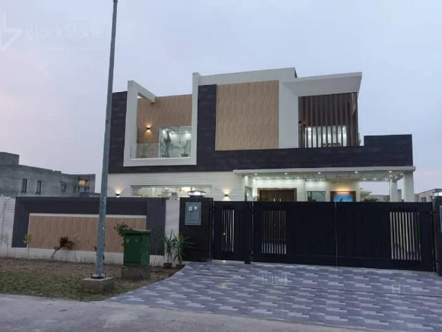House for sale in DHA Phase 8, چاچو والی