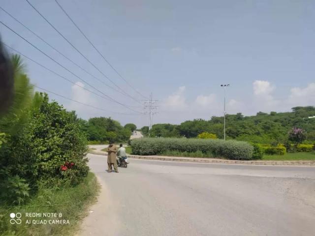 Land for sale in Islamabad