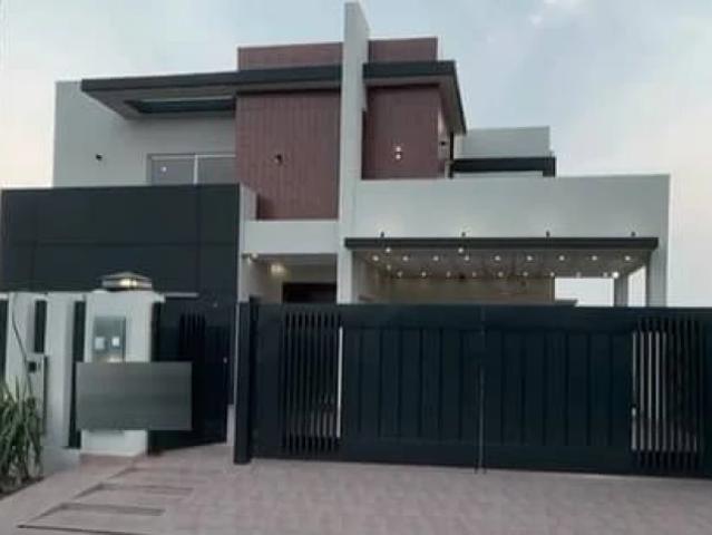 House for sale in DHA Phase 7, ڈھیرا
