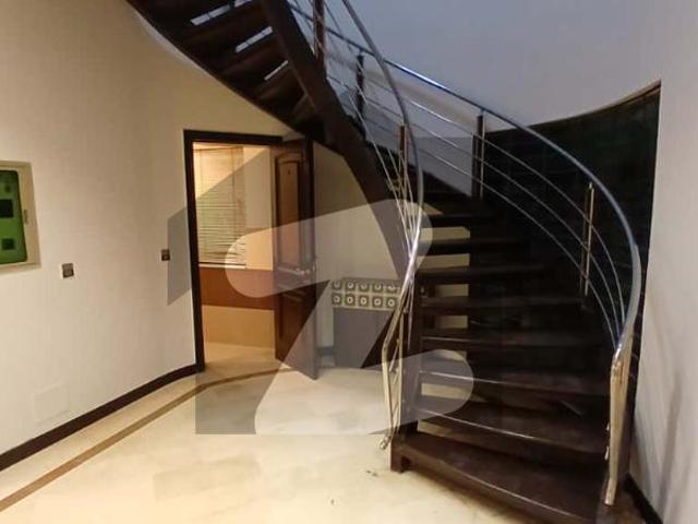 House for sale in لاہور, لاہور ڈویژن