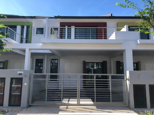 Terraced House for sale in Krubong