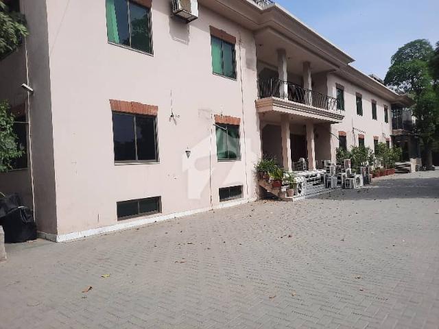 Building for rent