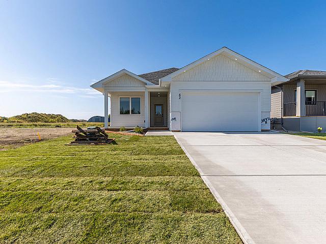 House for sale in Wedgewood, Alberta