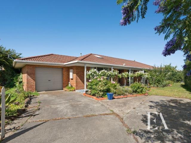 House for rent in St Albans Park, Geelong