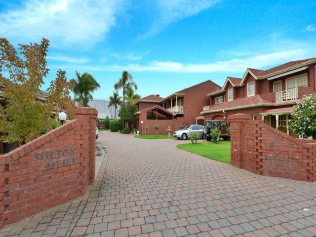 Townhouse for rent in Horseshoe Creek, South Australia