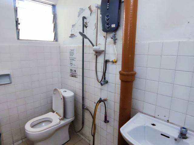 Room for rent in Petaling, Damansara Damai