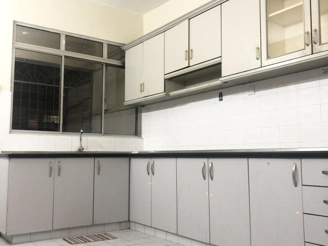 Room for rent in Petaling, Damansara Damai