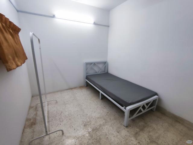 Room for rent in Petaling, Damansara Damai