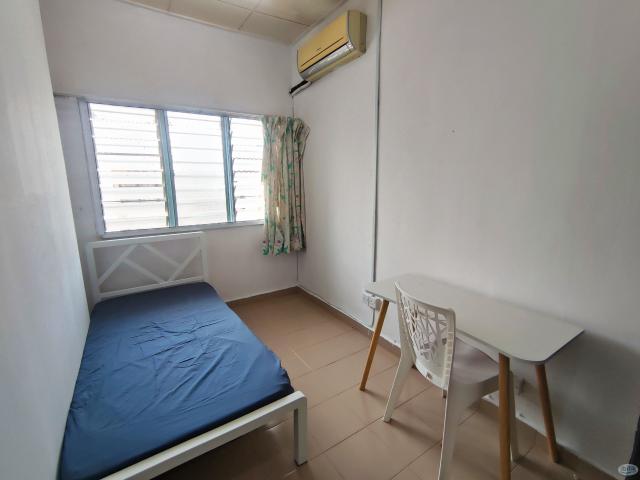 Room for rent in Petaling, Damansara Damai