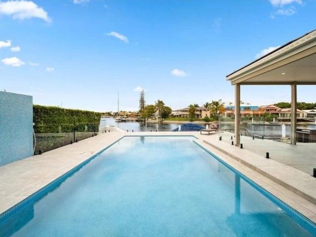 House for sale in Sunshine Coast, Kawana