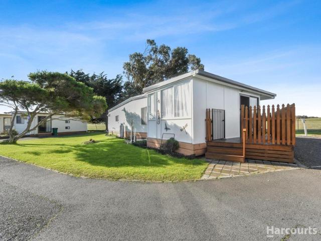 Apartment for sale in Low Head, Tasmania