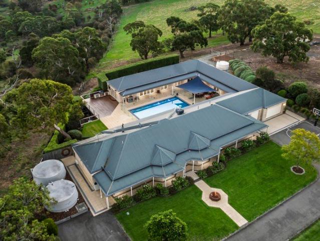 House for sale in South Morang, Melbourne