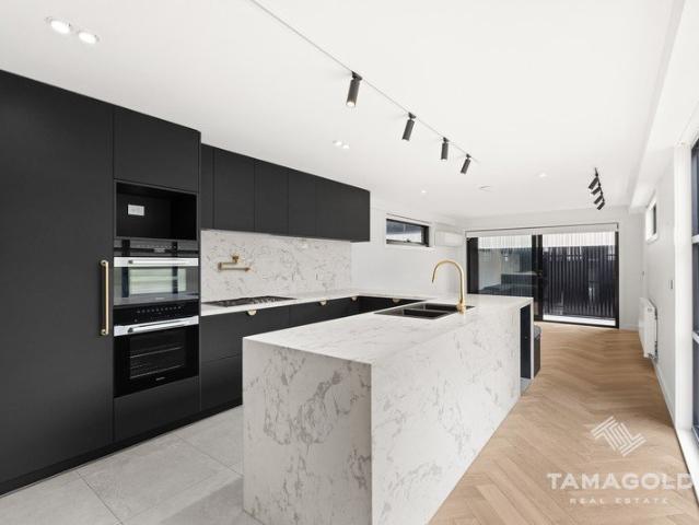 House for rent in Hawthorn East, Melbourne