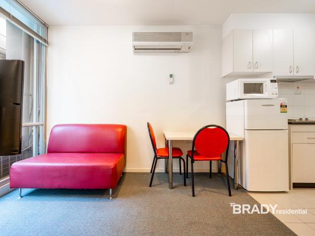 Apartment for rent in Carlton