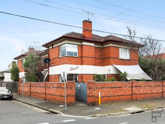 Apartment for sale in St Kilda East, Melbourne