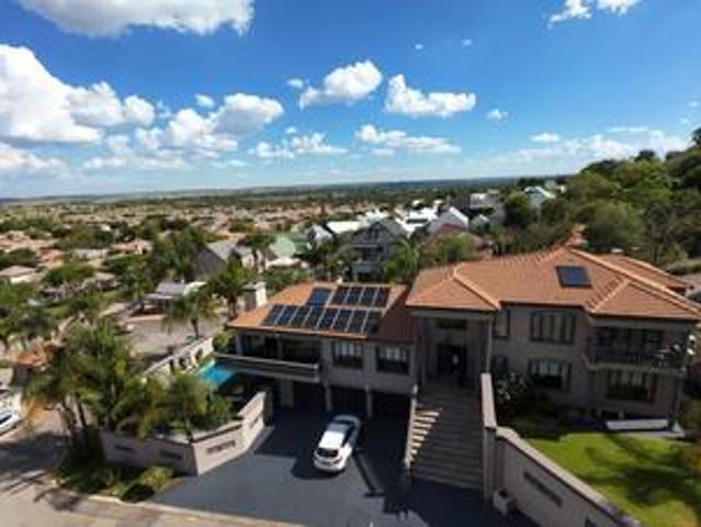 Townhouse for sale in Dr Kenneth Kaunda, North West