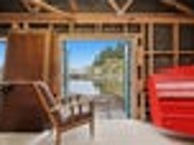 House for sale in Otakou