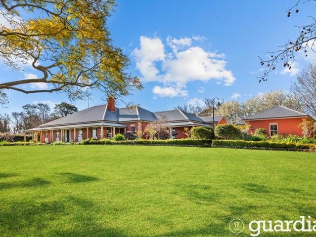 Cottage for sale in Sydney, New South Wales