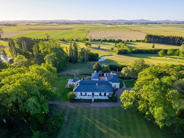 Cottage for sale in Hagley, Tasmania