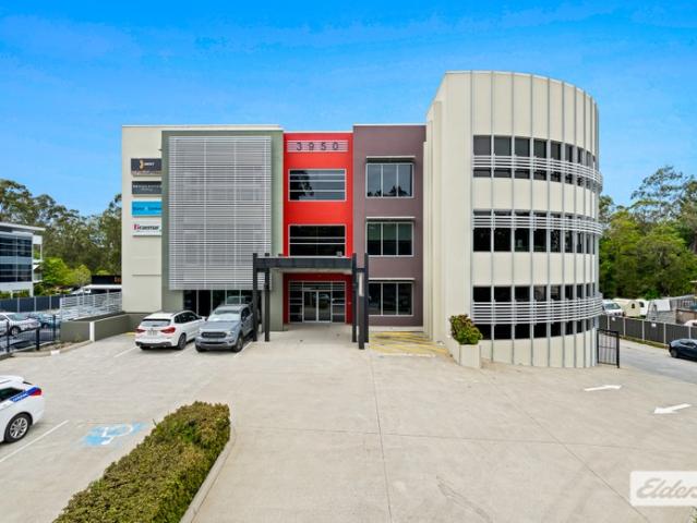 Office for rent in Toombul, Queensland