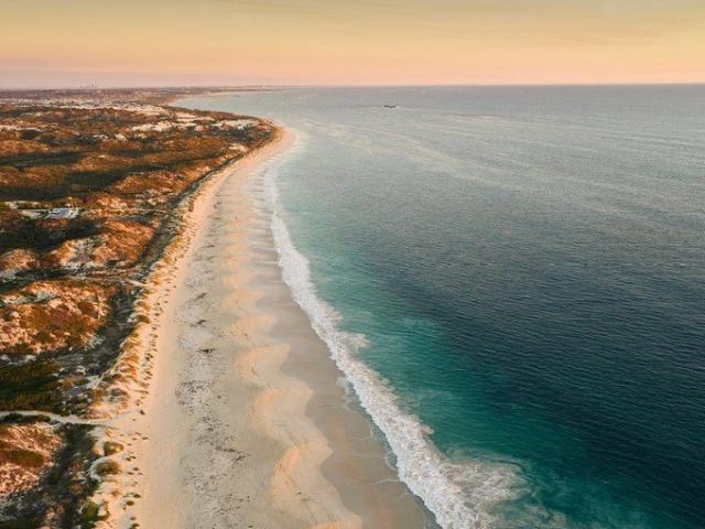 Cottage for sale in Mindarie, Western Australia