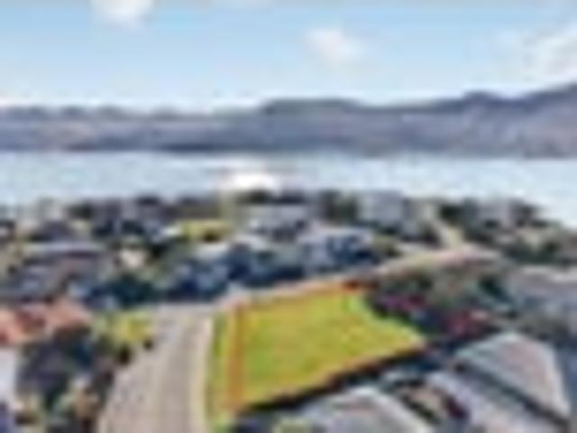 Land for sale in Little Akaloa, Canterbury