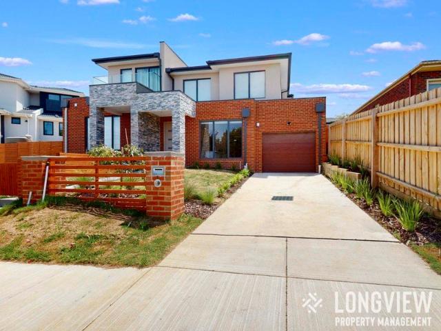 Townhouse for rent in Camerons Creek, Victoria