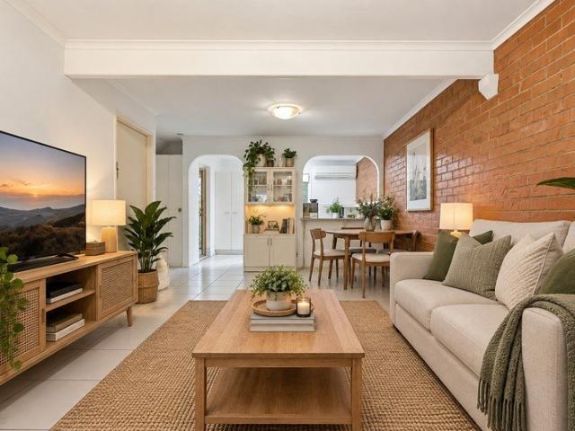 Townhouse for sale in Toombul, Queensland