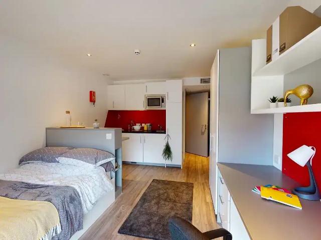 Apartment for rent in Royal Borough of Kingston upon Thames, Greater London