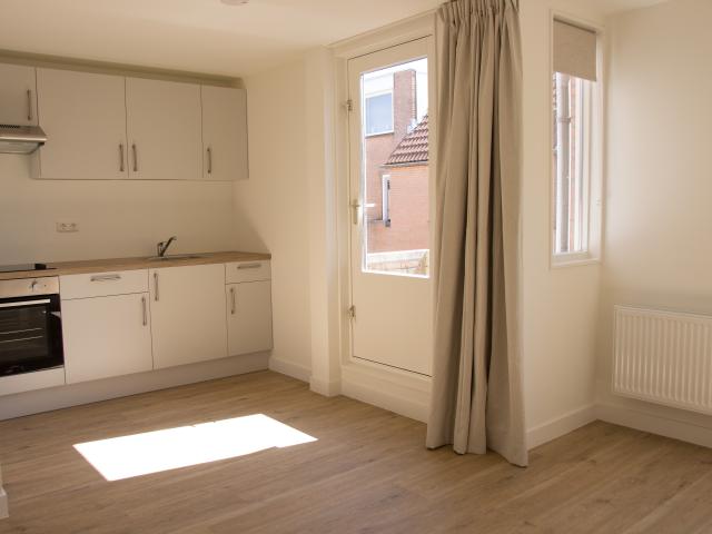 Studio te huur in Stedenwijk, Almere-haven