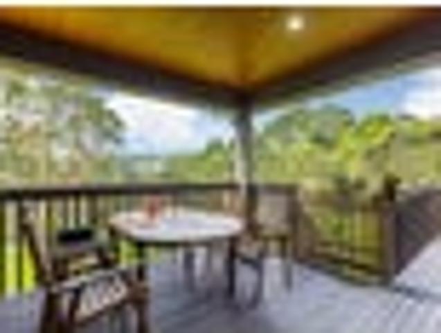 House for sale in Awhitu