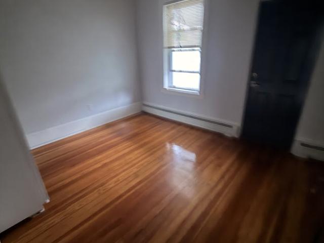 Room for rent in Mount Ida, Boston