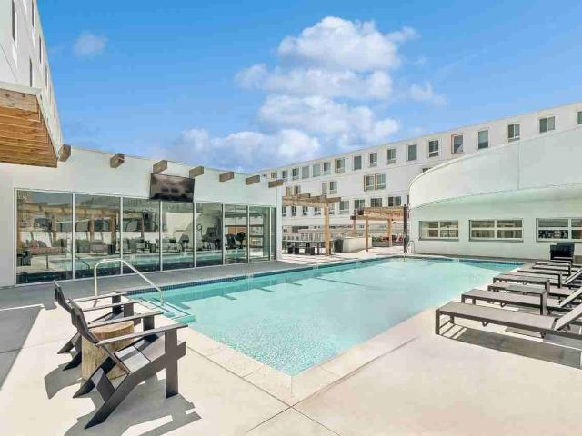 Apartment for rent in Canoga Park, California