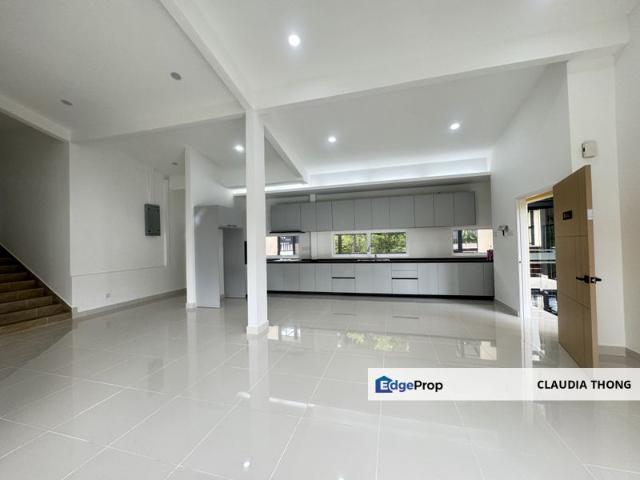 Condominium for rent in Kenny Hills
