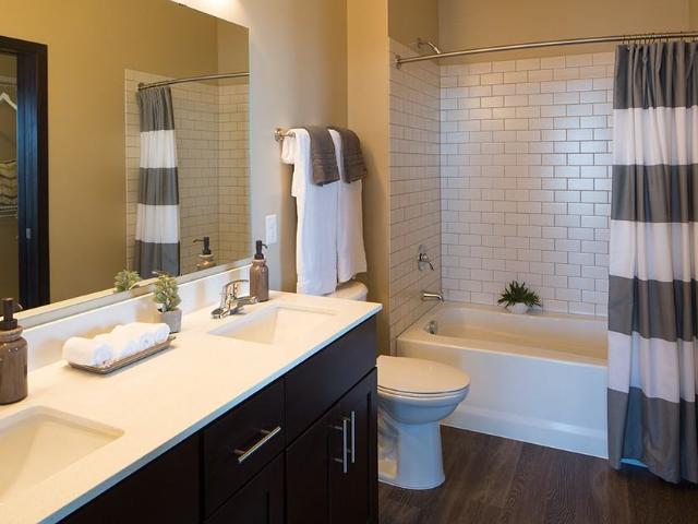 Apartment for rent in Southdale, Edina