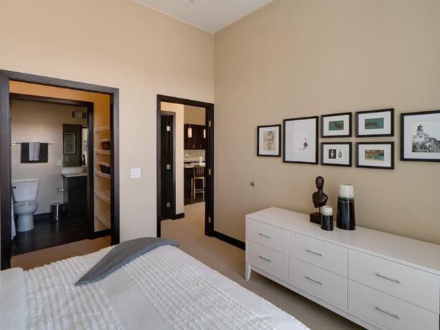 Apartment for rent in Southdale, Edina