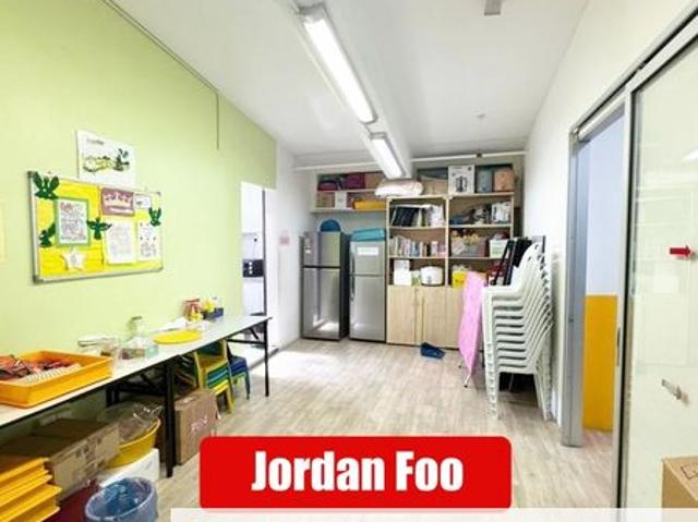 Shop for rent in Georgetown, Penang