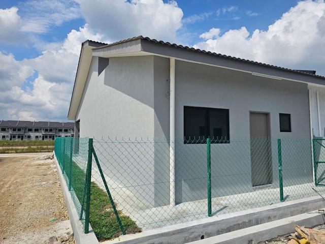 Terraced House for sale in Batu Pahat, Johor