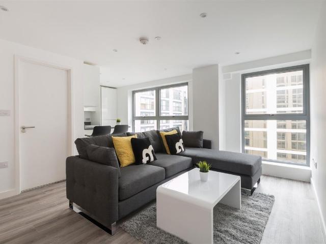 Apartment for rent in Park Central, Birmingham